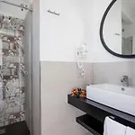 Hotel Limone 4*
