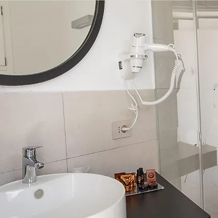 Limone Hotel 4*