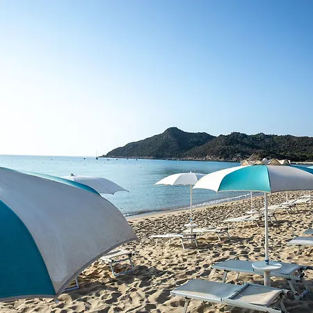 ホテル Limone カスティアーダス