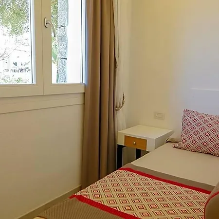 Limone Hotel
