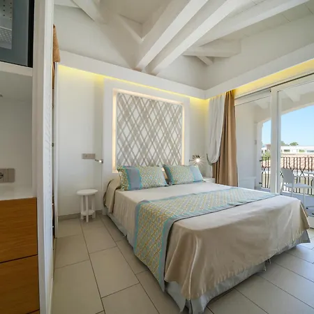 Limone Hotel