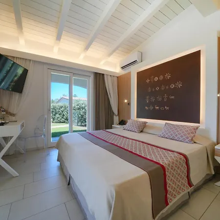 Limone Hotel 4*