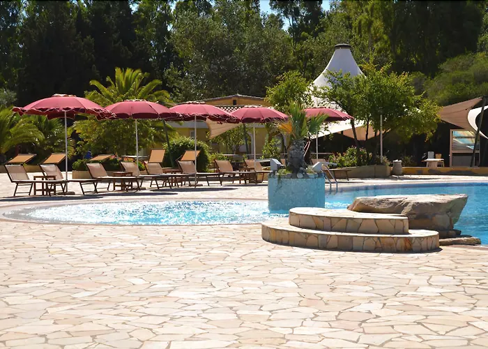 Limone Szálloda Castiadas